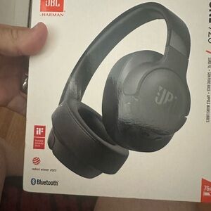 JBL Black Over-Ear Bluetooth Headphones